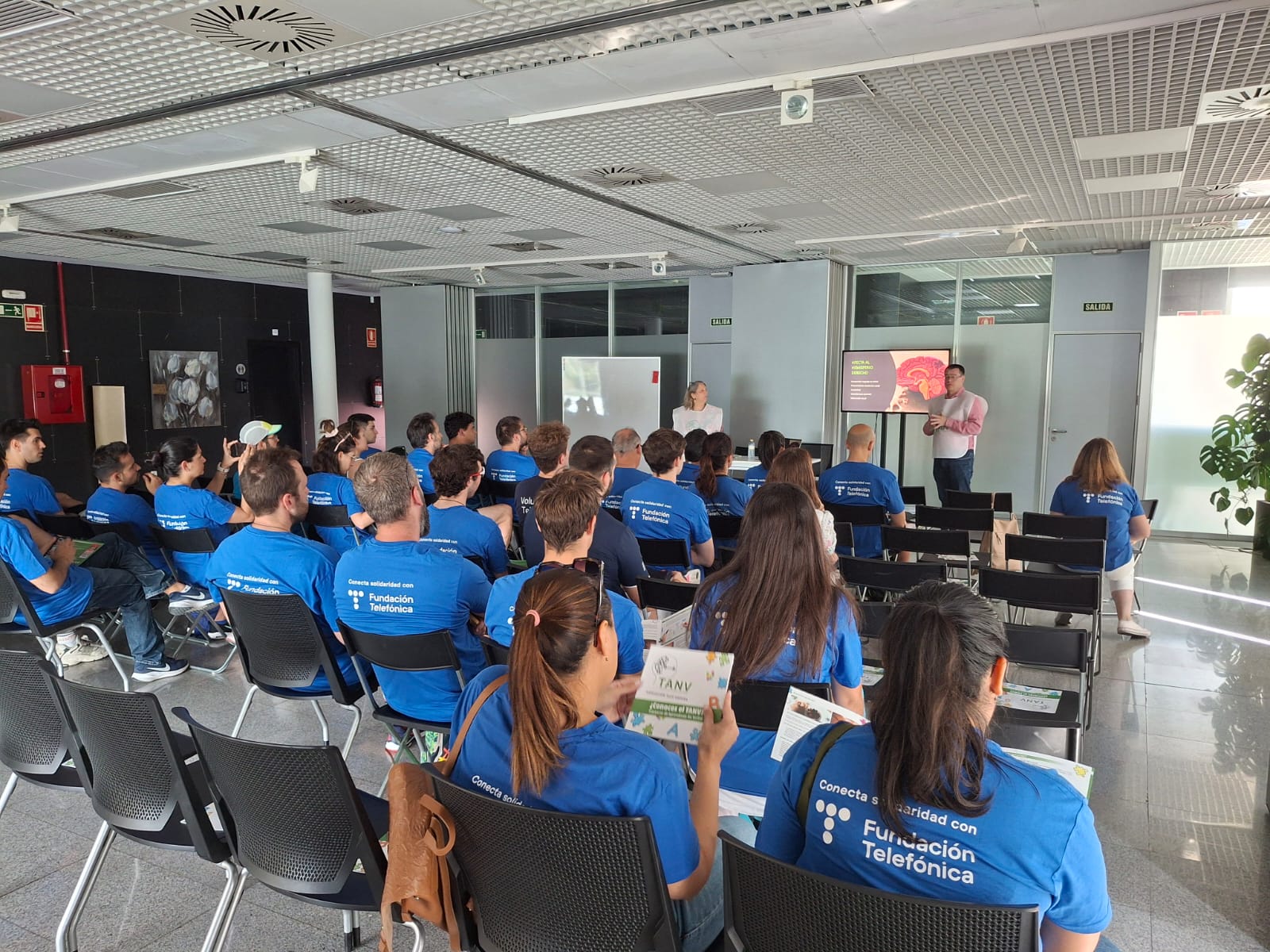 DÍA DEL VOLUNTARIADO